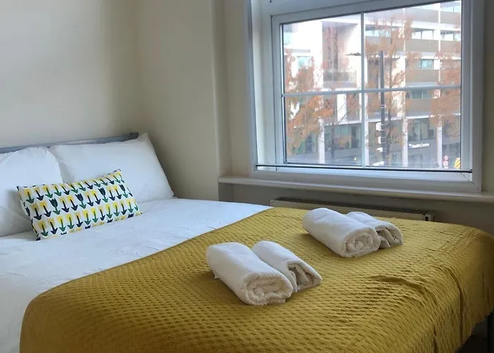 Bright And Cozy Entire Flat Near Euston Station And Ucl Hospital