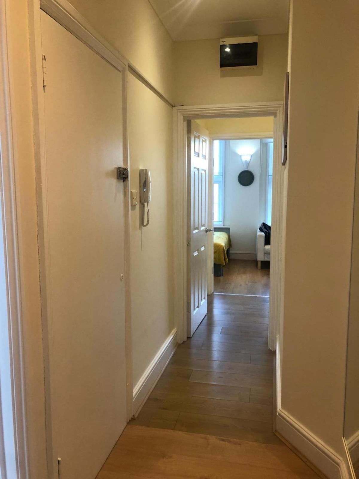 Bright And Cozy Entire Flat Near Euston Station And Ucl Hospital Londen